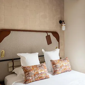 Hotel Hiro Paris Párizs